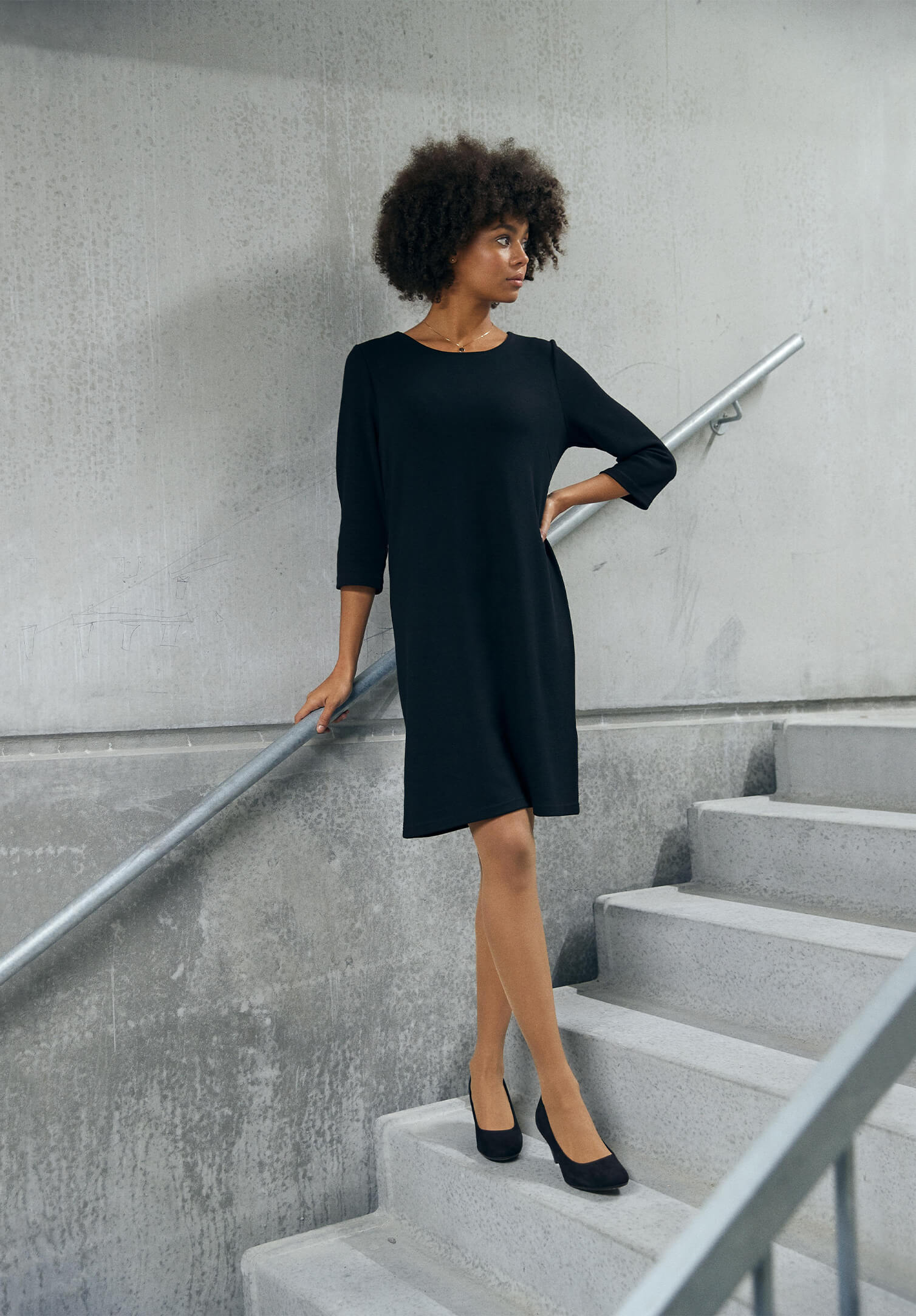 Kleid strukturiert Modern Fit - schwarz - 4XL
